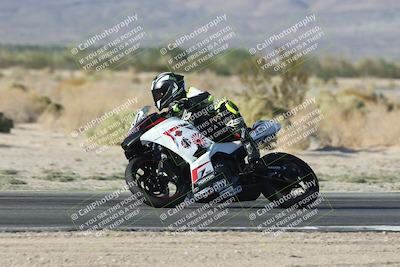 media/Nov-02-2025-CVMA (Sun) [[337aff29ab]]/Race 16-Formula Twins-Formula 40 UL(Holeshot)/